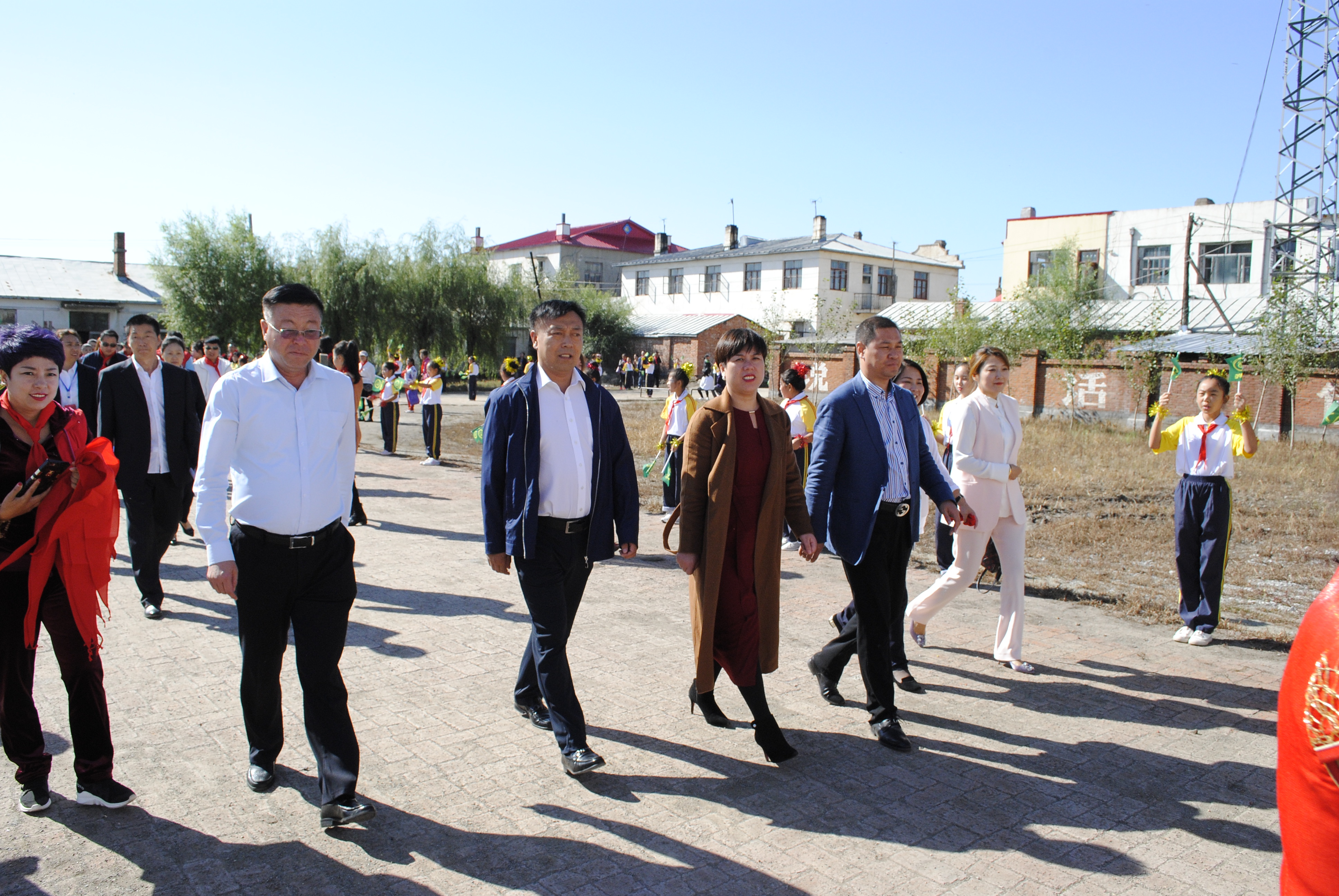 第118所 哈尔滨市呼兰区开云线上登录蔡立影小学 第118所 哈尔滨市呼兰区开云线上登录蔡立影小学