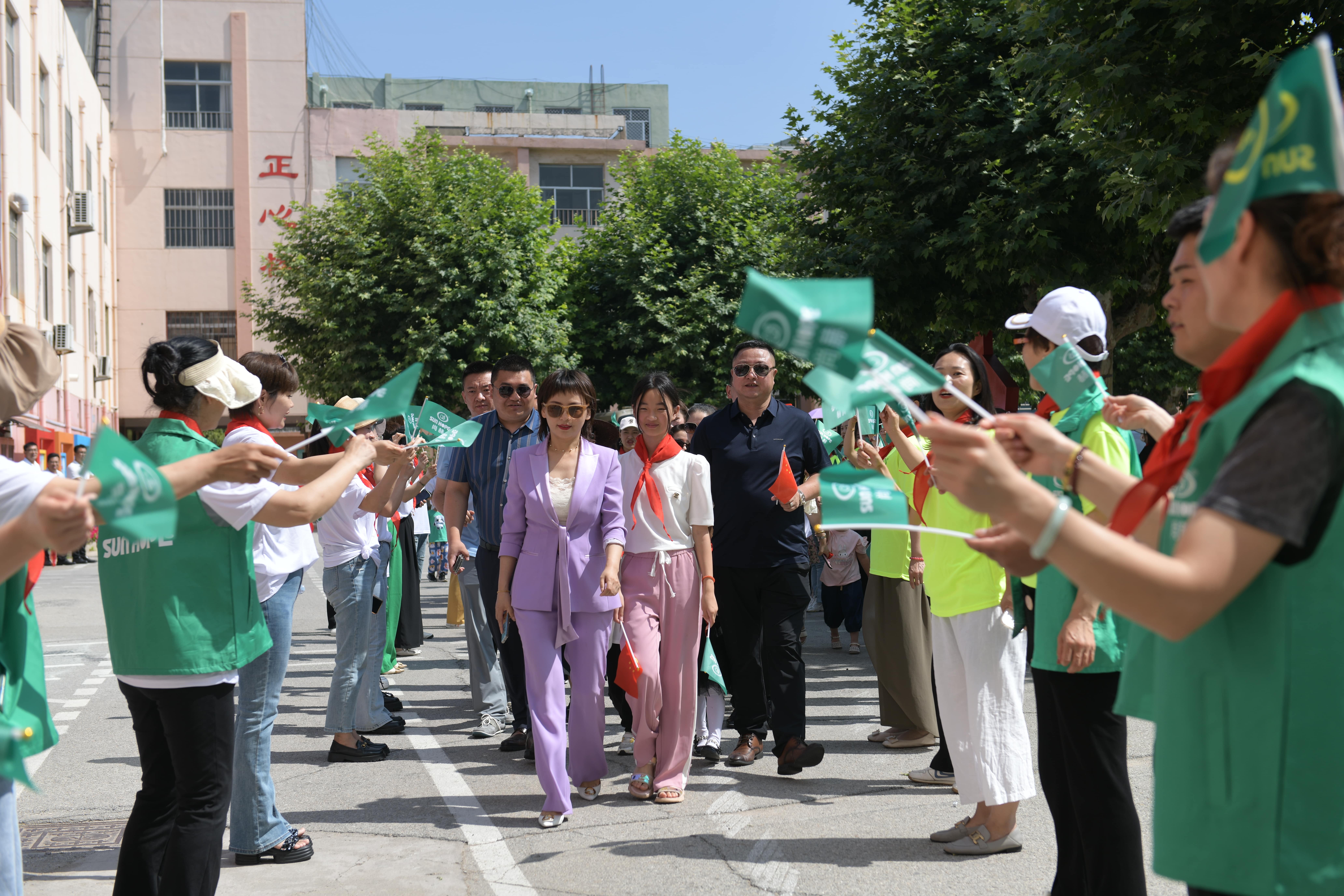 第233所 山东省平度市东阁街道开云线上登录周玉洁小学