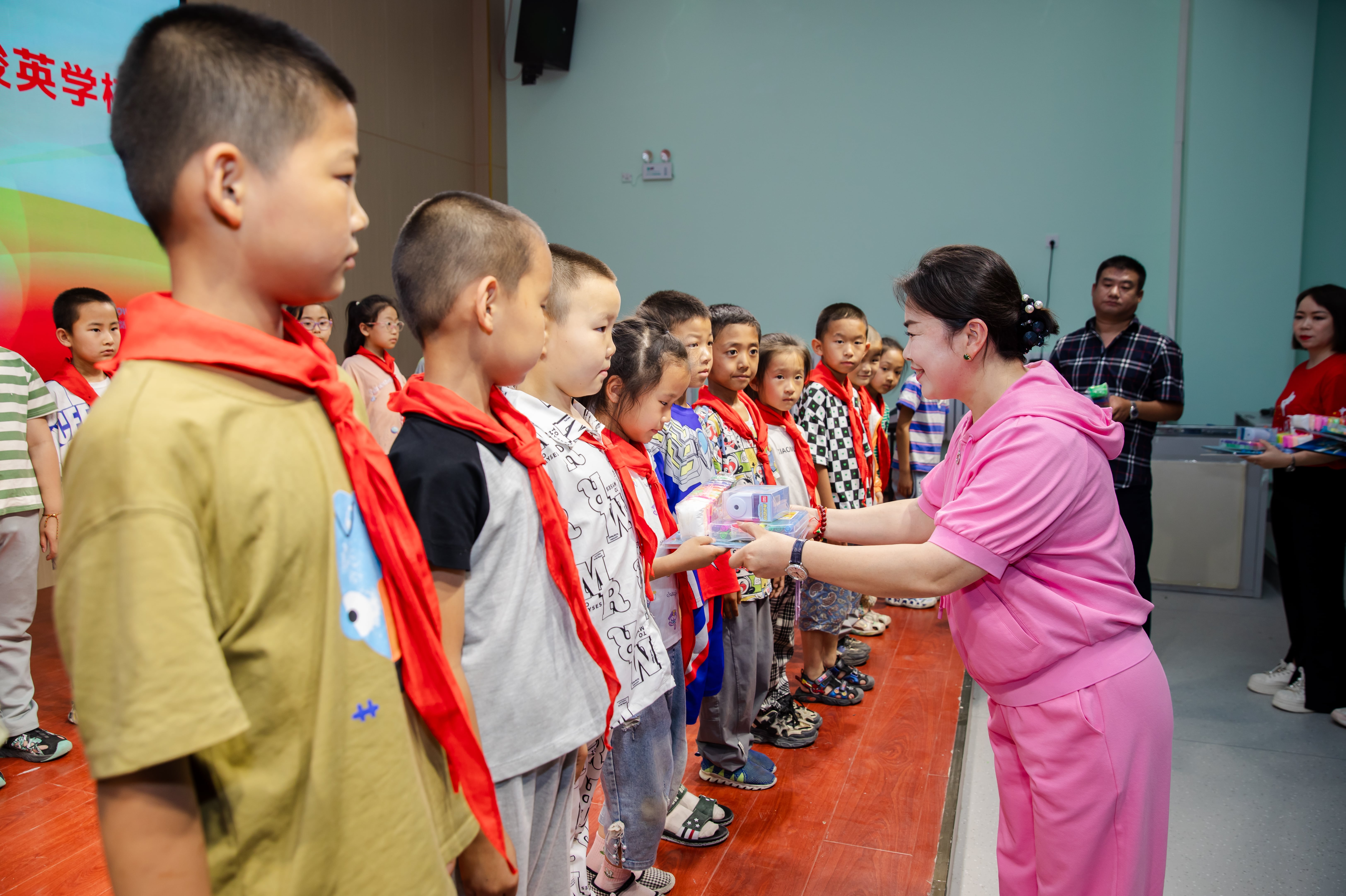 第251所 新疆昌吉州玛纳斯县北五岔镇开云线上登录王俊英学校 第251所 新疆昌吉州玛纳斯县北五岔镇开云线上登录王俊英学校