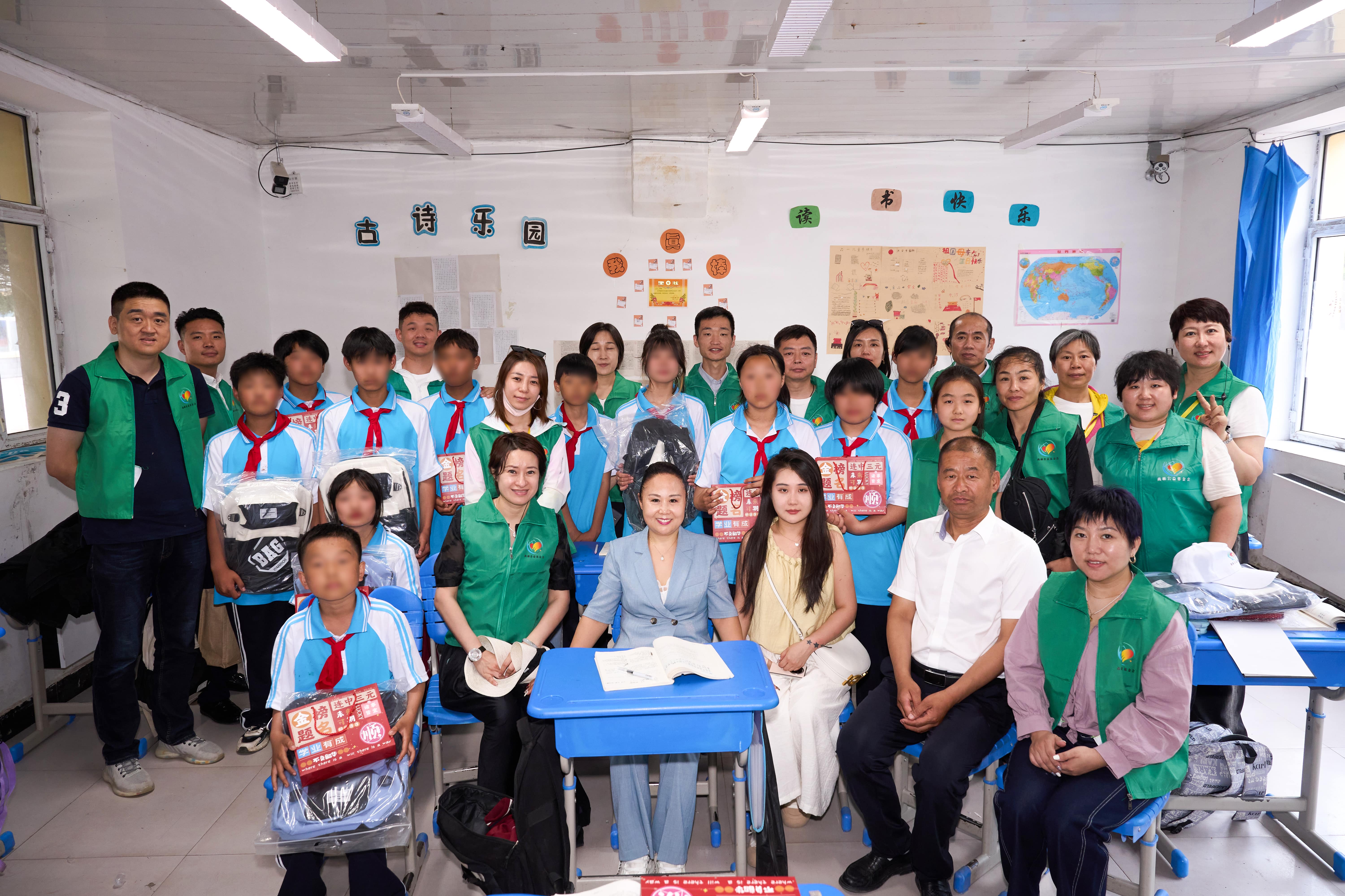 第254所 黑龙江巴彦县黑山镇民乐村开云线上登录侯玉霞学校 第254所 黑龙江巴彦县黑山镇民乐村开云线上登录侯玉霞学校