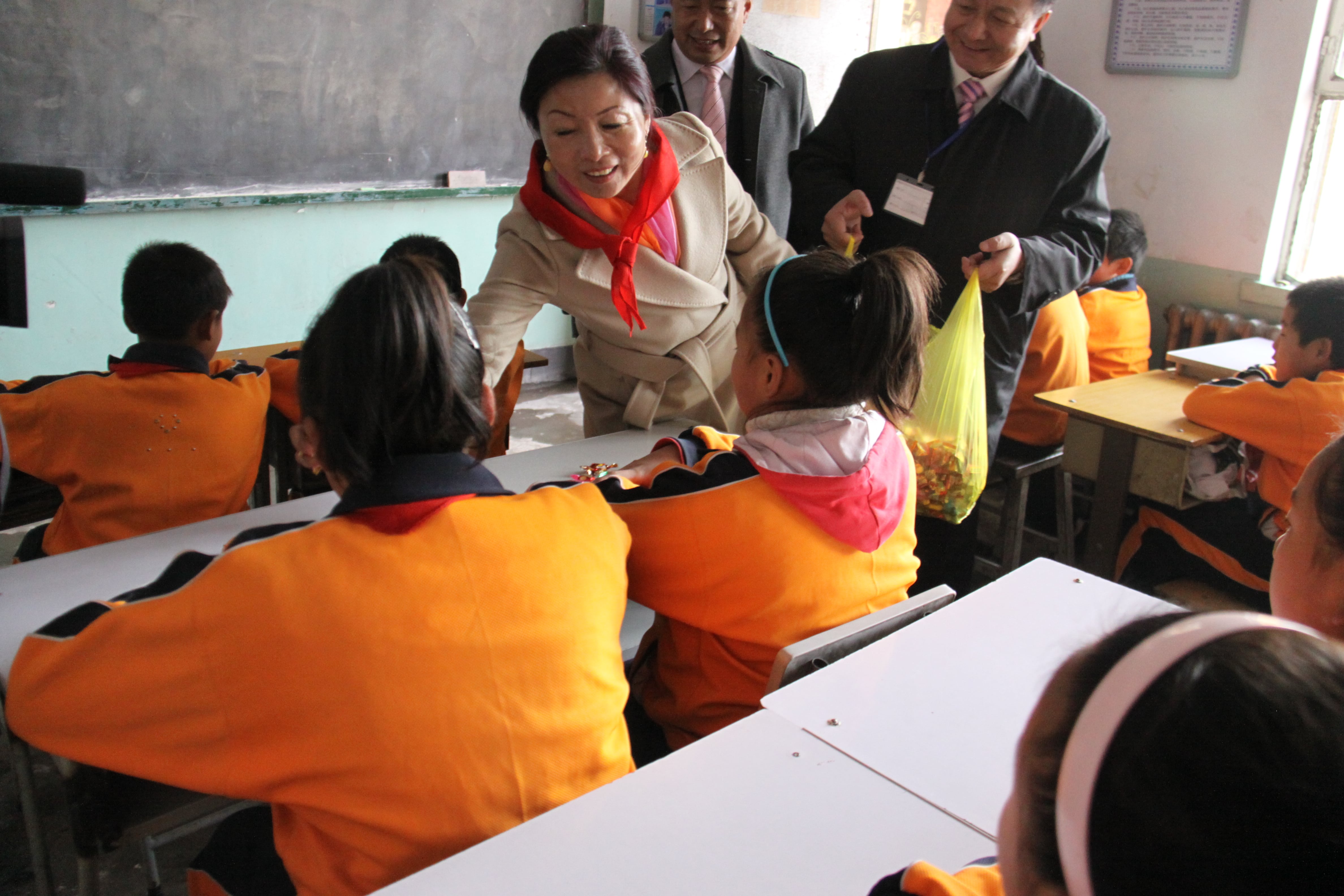 第22所 包头市西北门开云线上登录董丽萍小学