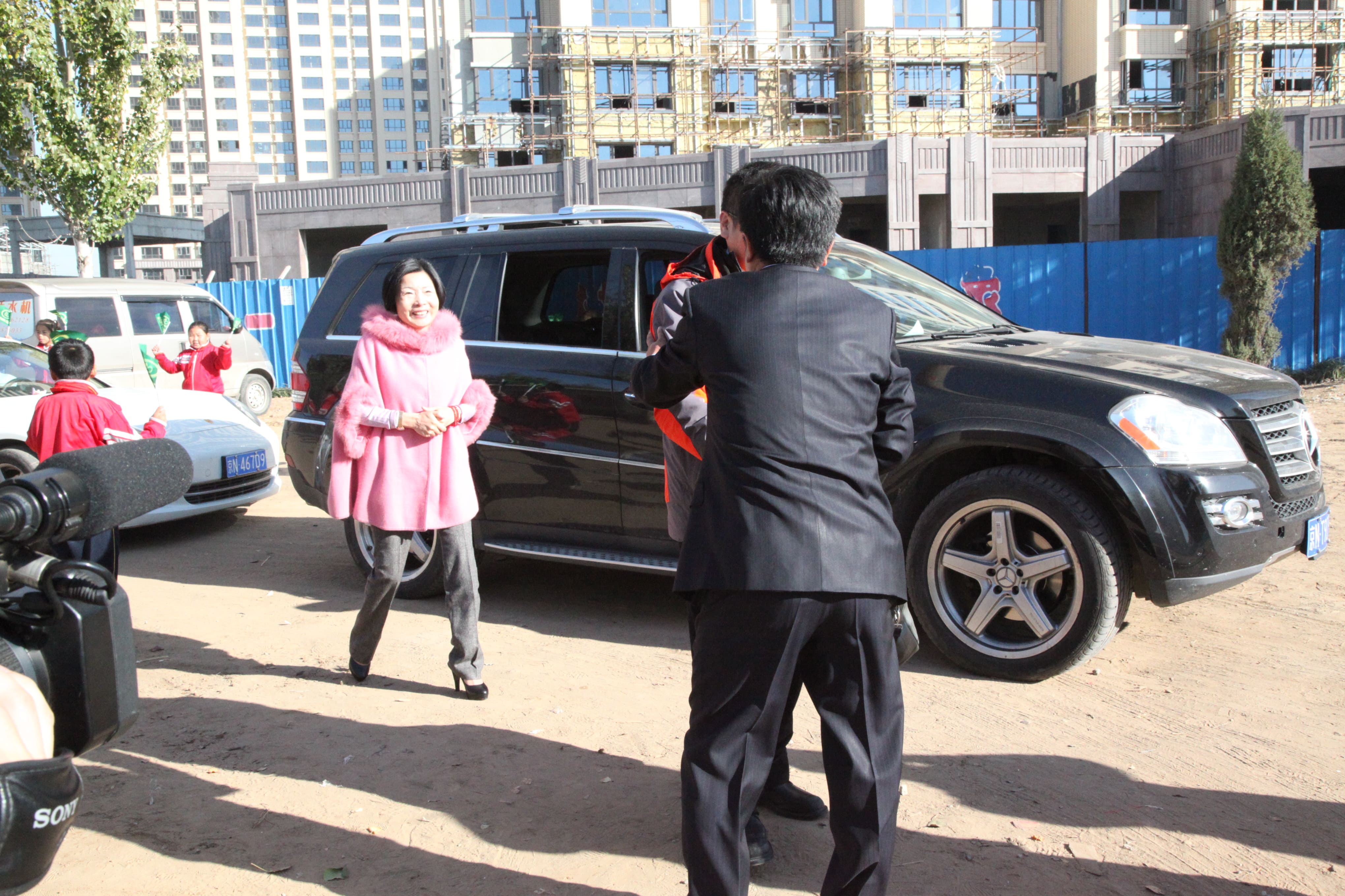 第33所 包头市九原区开云线上登录董丽萍沙河第六小学