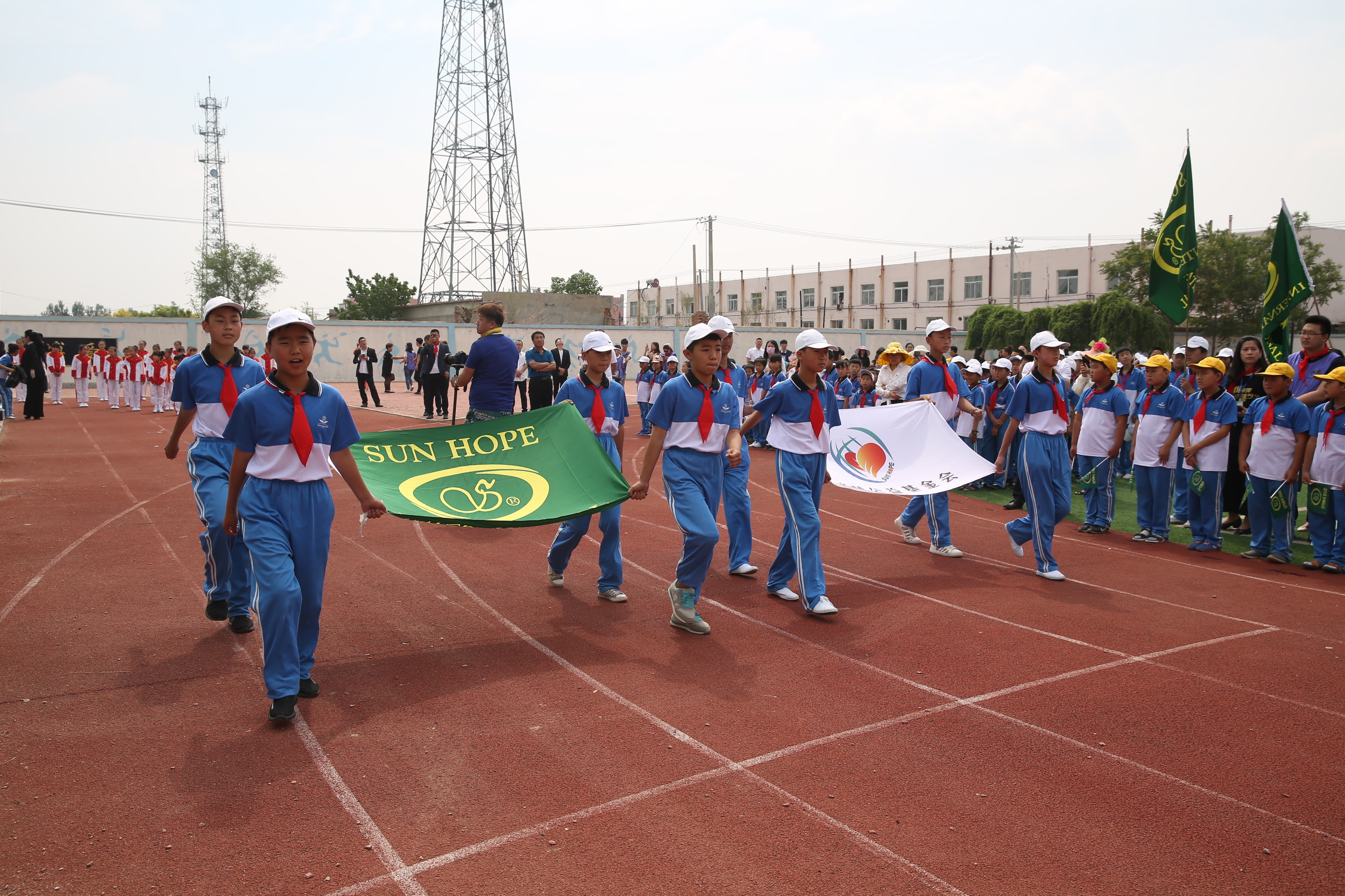 第98所 阜新市彰武县二道河子开云线上登录佟玲小学